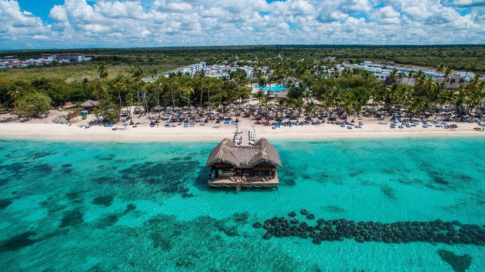 Sunscape Dominicus La Romana all-inclusive beachfront resort with pools and family-friendly amenities in Bayahibe.